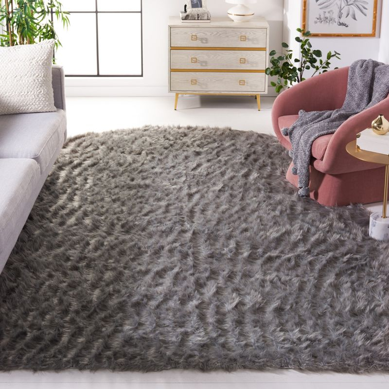 Faux Sheep Skin FSS118 Power Loomed Area Rug - Dark Grey - 8'x10' - Safavieh.