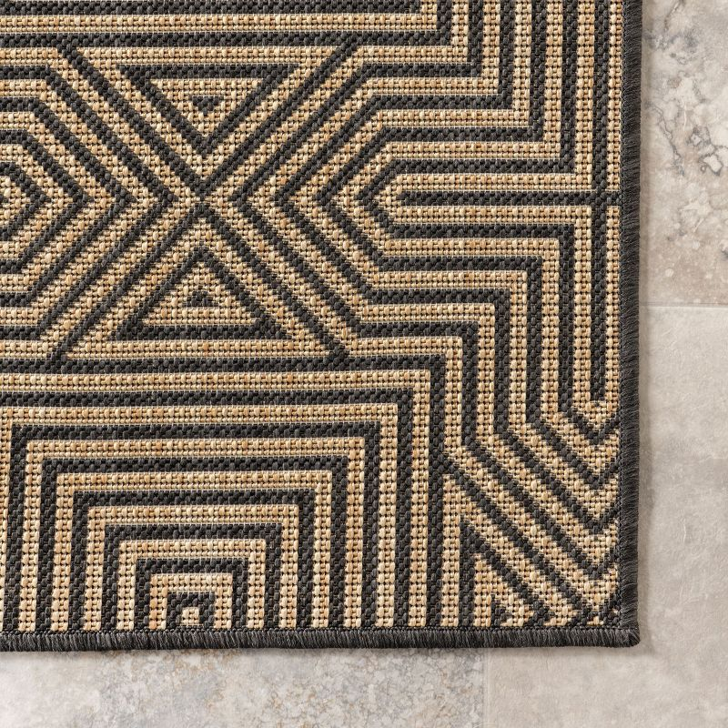 Nuloom Kelsey Geometric 7x9 Indoor/Outdoor Area Rug for Living Room Patio Deck Front Porch Kitchen, Charcoal/Brown