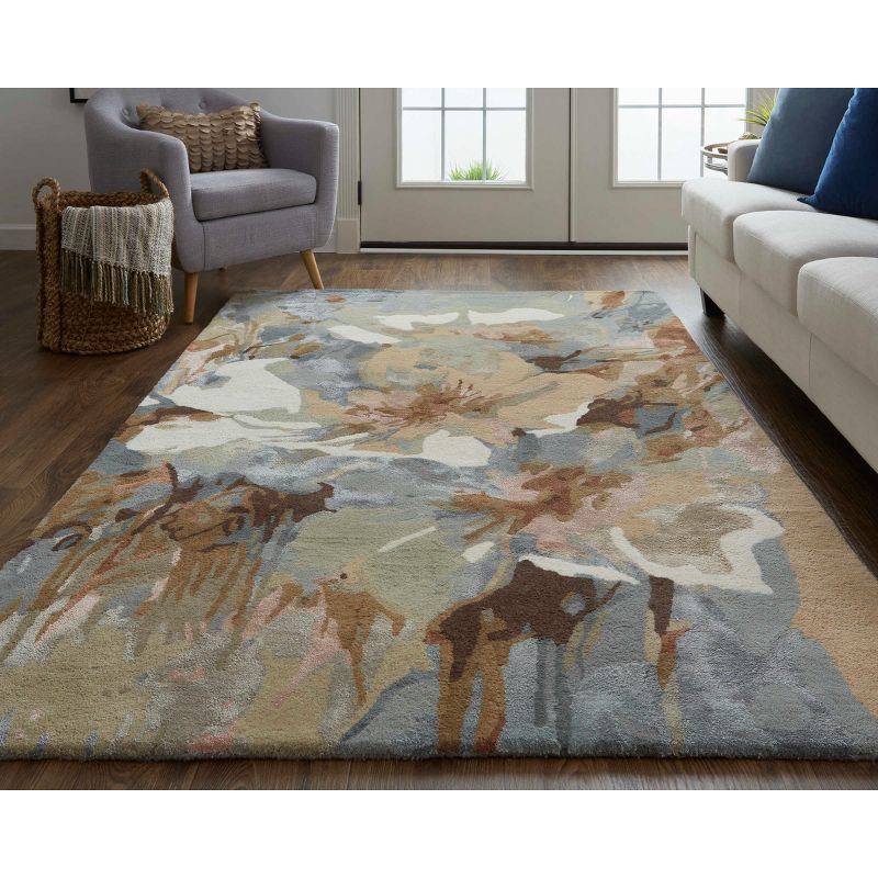 Dafney Transitional Floral & Botanical Tan/Gray/Green Area Rug