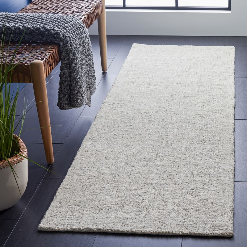 Micro-Loop MLP537 Hand Tufted Indoor Runner Rug - Light Grey/Ivory - 2'3"x9'- Safavieh