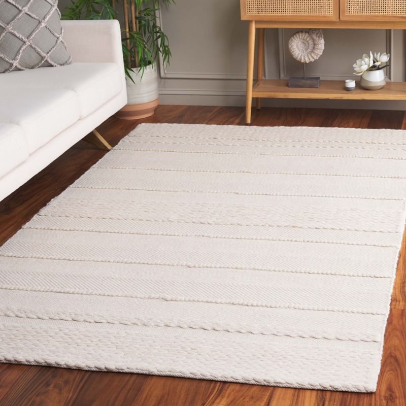 Natura NAT215 Hand Woven Indoor Area Rug - Natural - 4'x6' - Safavieh