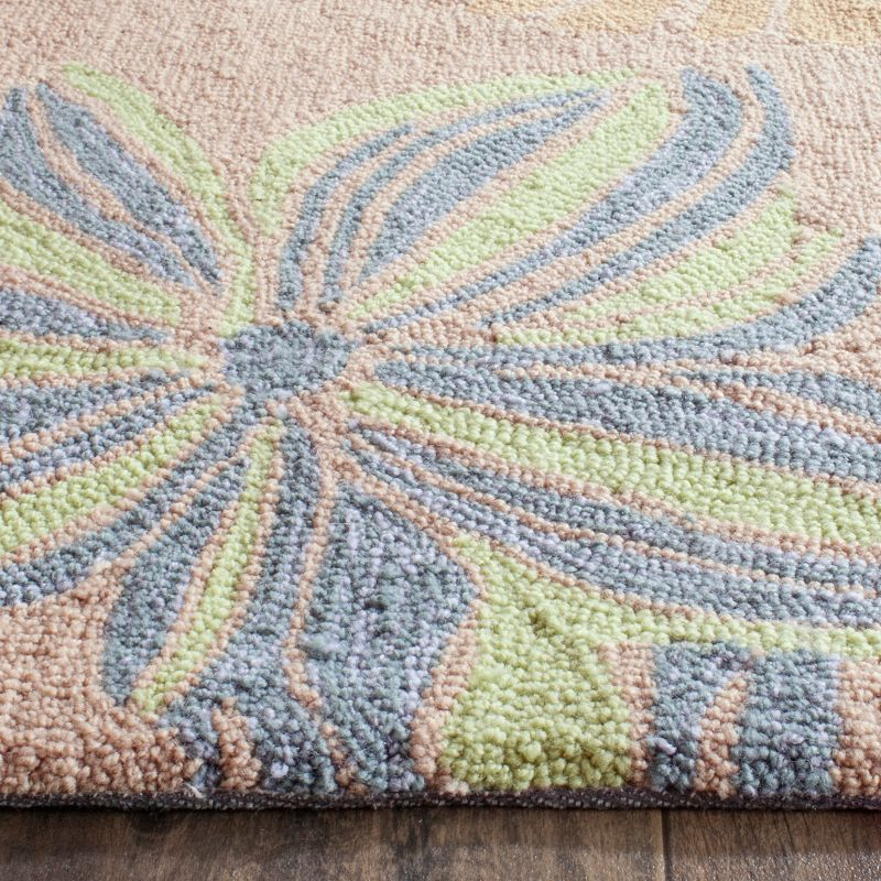 Four Seasons FRS391 Hand Hooked Accent Rug - Creme - 2'3"x3'9" - Safavieh.