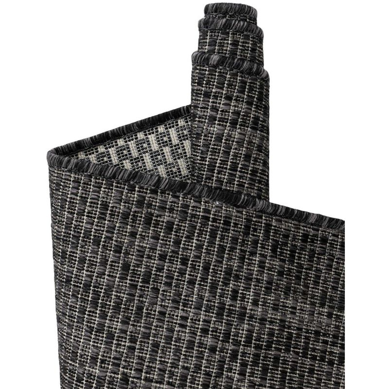Unique Loom 5' 1 x 8' 0 Rectangle Indoor/Outdoor Solid Black Area Rug