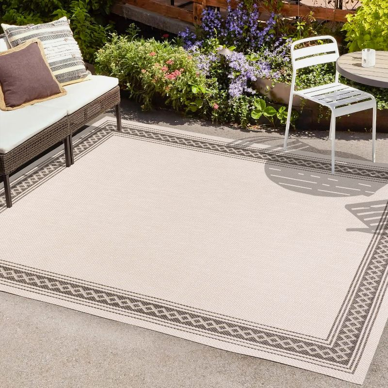 3' x 5' Lucia Classic Diamond Border Indoor/Outdoor Area Rug, Cream/Black - JONATHAN Y