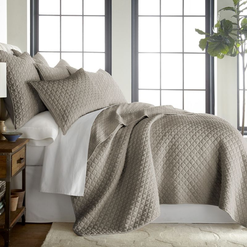 Rowan Tan Twin Quilt Set- HomThreads by Levtex Home