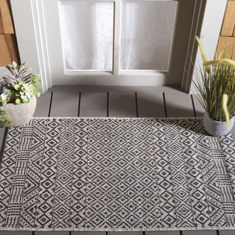 Courtyard CY8235 Power Loomed Indoor and Outdoor Accent Rug - Grey/Black - 2'x3'7" - Safavieh