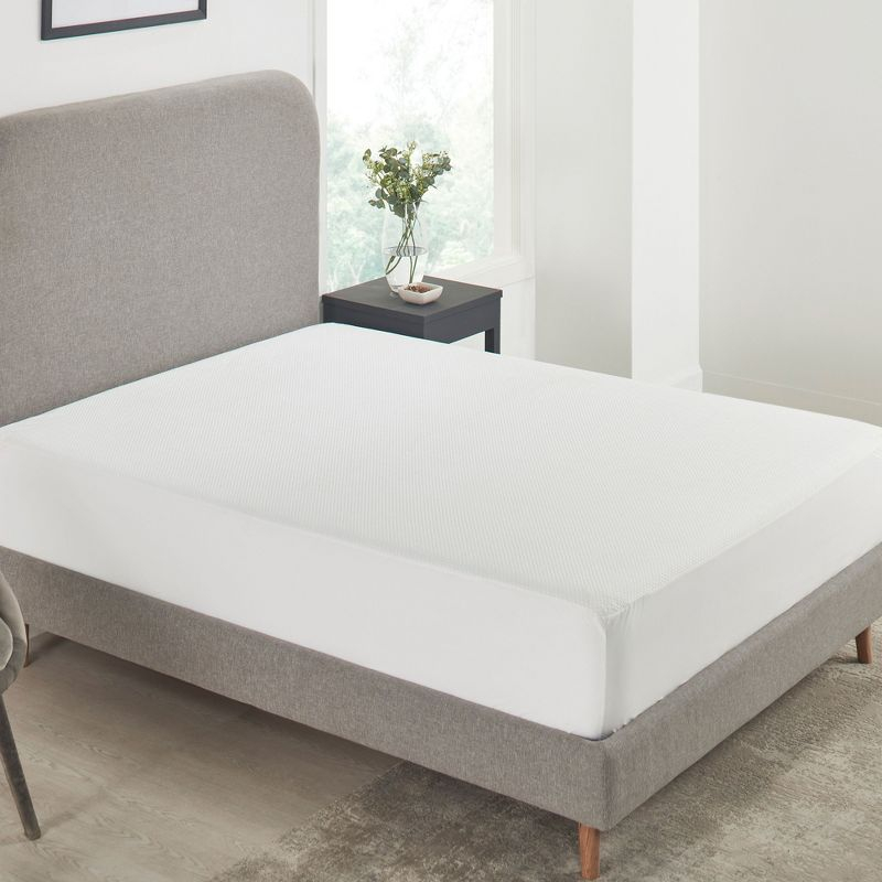 Waterproof Mattress Protector - Noiseless Machine Washable Easy-on Fitted Style by California Design Den - Bright White California King - 72" x 84"