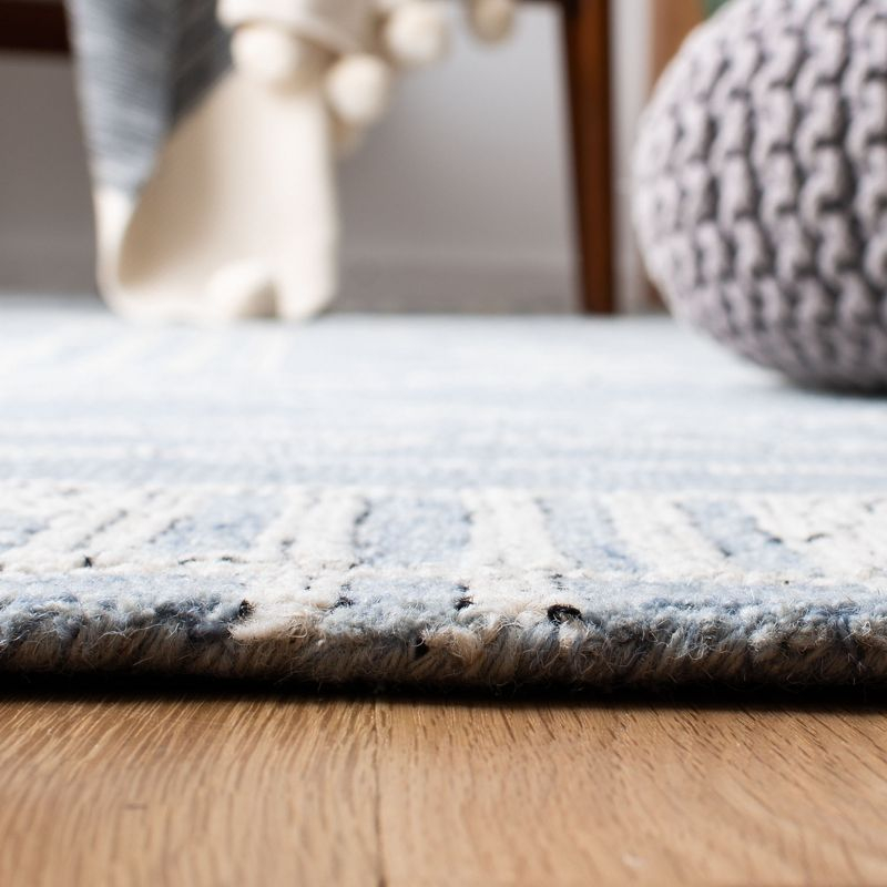 Micro-Loop MLP173 Hand Tufted Area Rug - Light Blue/Ivory - 5'x5' - Safavieh.