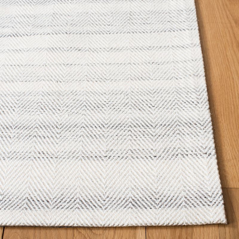 Marbella MRB313 Hand Woven Area Rug - Grey/Ivory - 6'x6' - Safavieh.