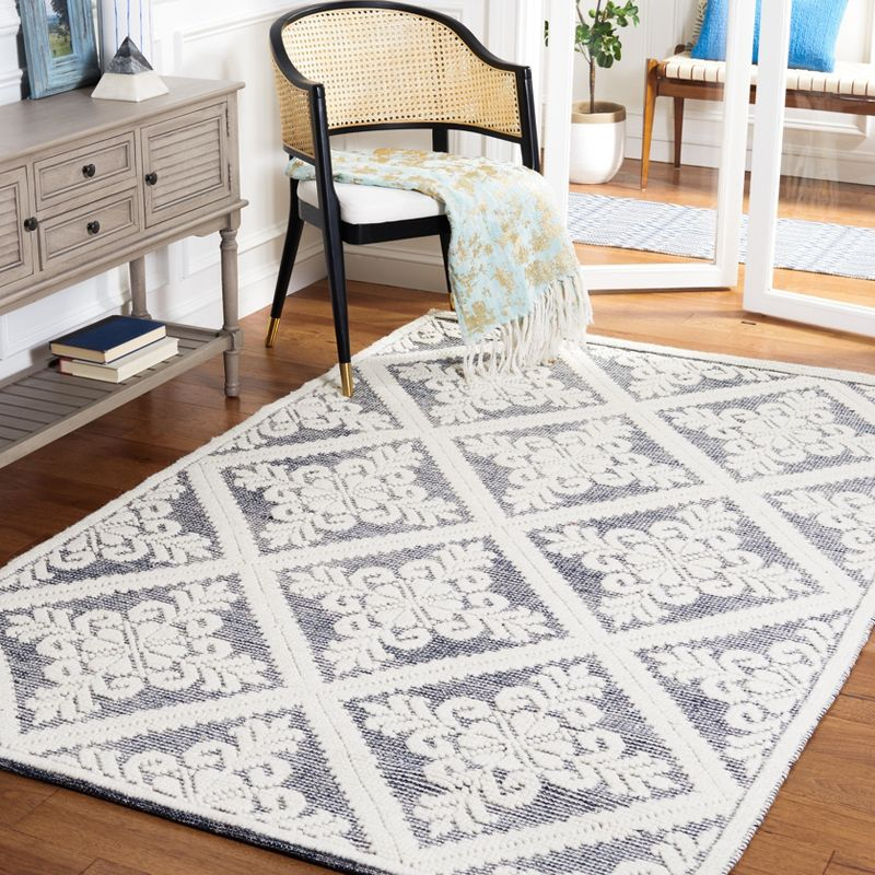 Vermont VRM306 Hand Woven Indoor Area Rug - Ivory/Navy - 4'x6' - Safavieh