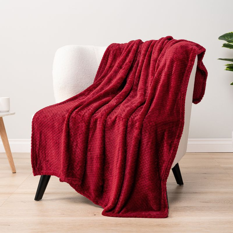 PAVILIA Soft Waffle Blanket Throw for Sofa Bed, Lightweight Plush Warm Blanket for Couch , Dark Red/Twin - 60x80