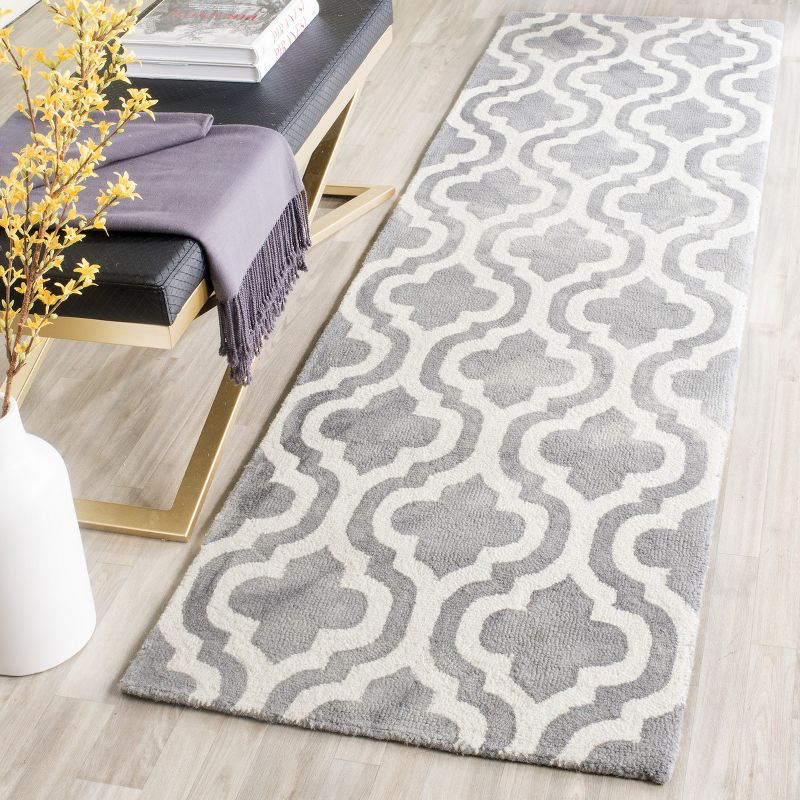 Dip Dye DDY537 Hand Tufted Indoor Runner - Grey/Ivory - 2'3"x12' - Safavieh