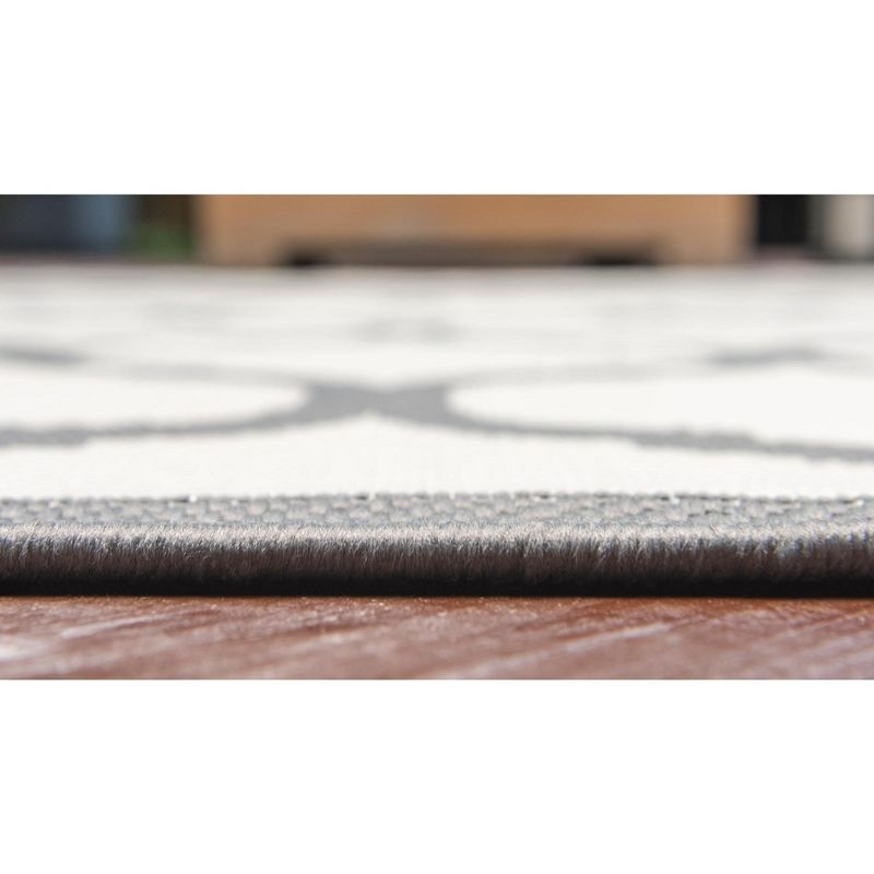 Unique Loom 6' 1 x 9' 0 Gray Outdoor Trellis Moroccan Area Rug