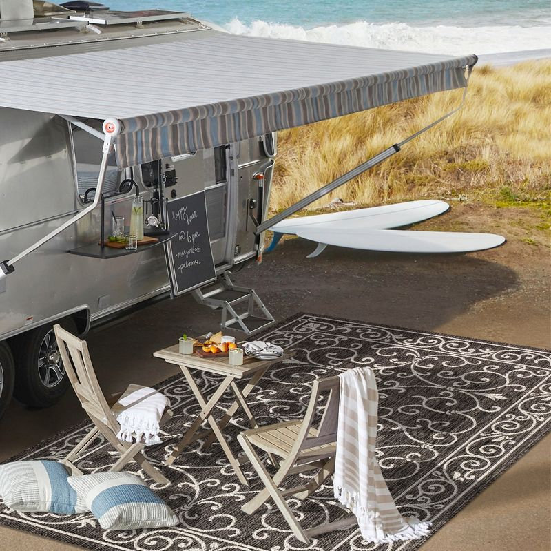 4'x6' Charleston Vintage Filigree Textured Weave Indoor/Outdoor Area Rug, Black/Gray - JONATHAN Y