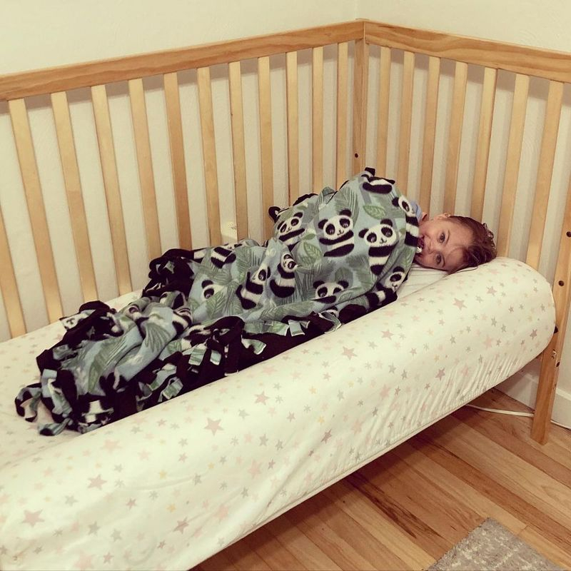 Dream On Me Greenguard Gold & JPMA Certified Synergy 5 in 1 Convertible Crib, Natural