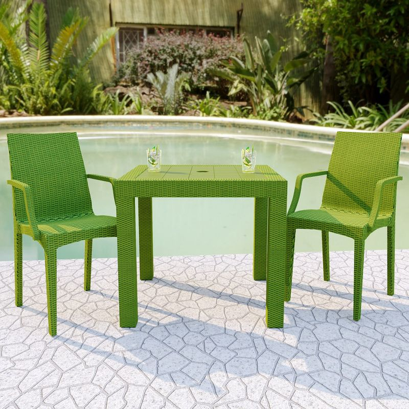 LeisureMod Mace Modern Dining Arm Chair for Indoor and Outdoor Home in Green
