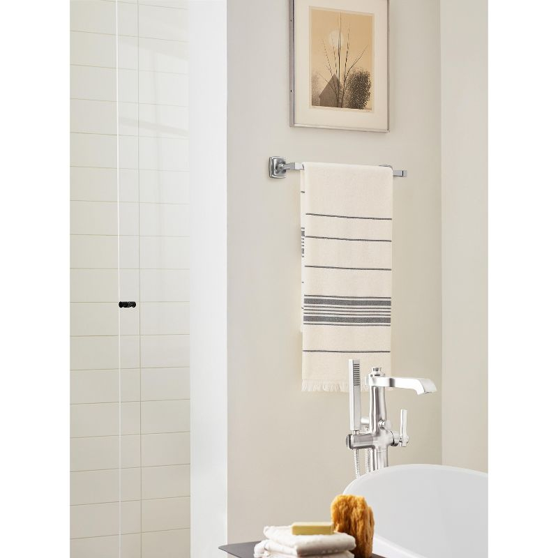 Amerock Stature Chrome 18 inch (457mm) Towel Bar