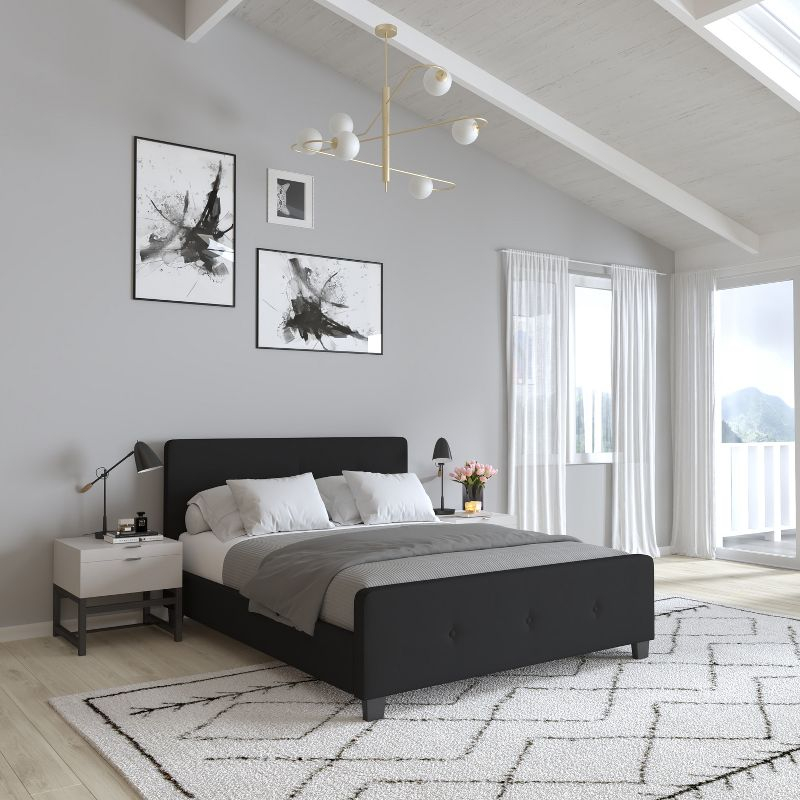 Merrick Lane Queen Size Platform Bed Contemporary Tufted Upholstered Platform Bed with Footboard in Black Fabric