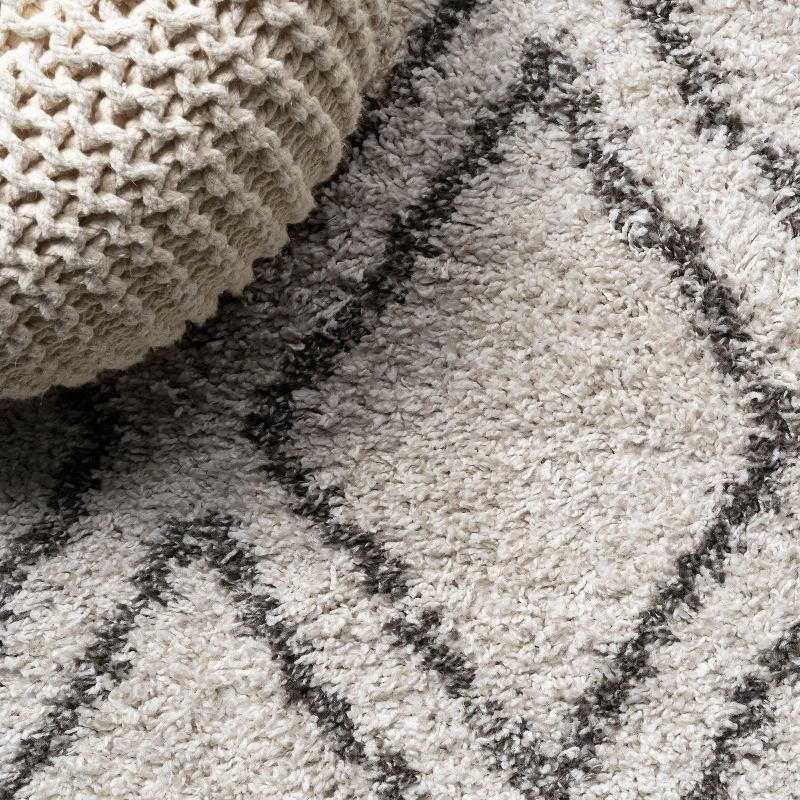 2'x8' Soller Diamond Trellis Shag Runner Rug, Beige - JONATHAN Y