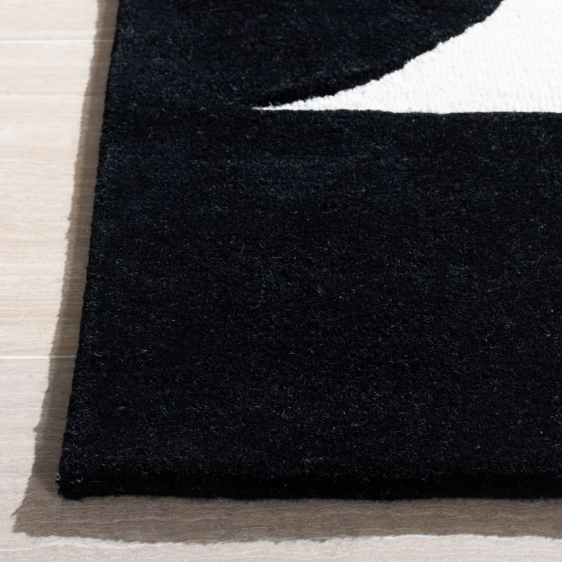 Rodeo Drive RD857 Hand Tufted Indoor Runner Rug - 2'3"x6' - Ivory/Black - Safavieh