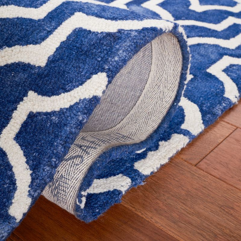 Dip Dye DDY538 Hand Tufted Indoor Accent Rug - Navy/Ivory - 2'x3' - Safavieh