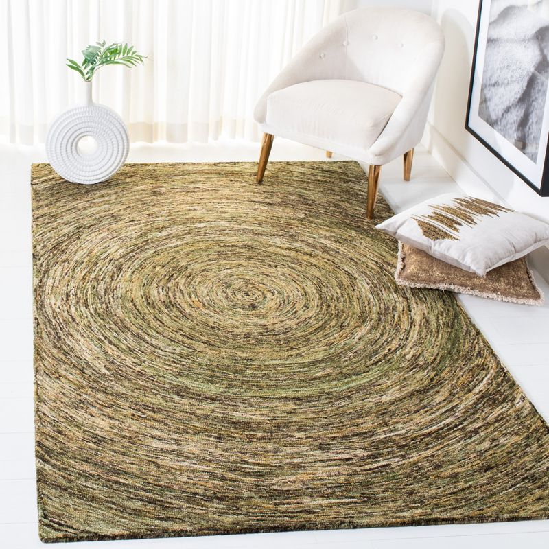 Ikat IKT633 Hand Tufted Area Rug - Green - 4'x6' - Safavieh