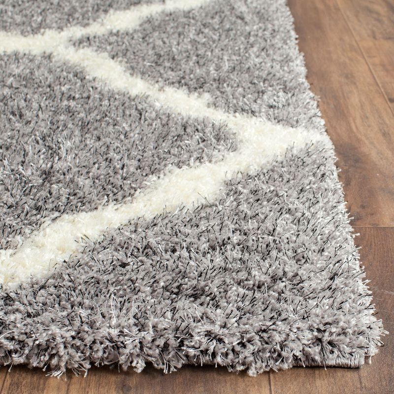 Montreal Shag SGM866 Power Loomed Indoor Accent Rug - Grey/Ivory - 3'x5' - Safavieh.