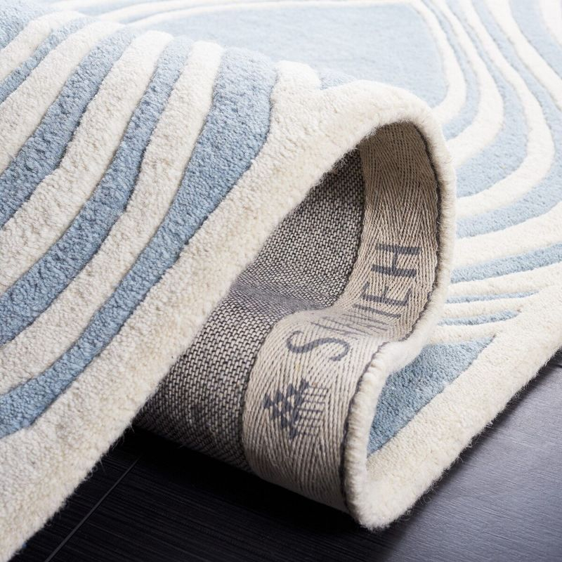 Chatham CHT758 Hand Tufted Accent Rug Blue / Ivory 2' X 3' - Safavieh.