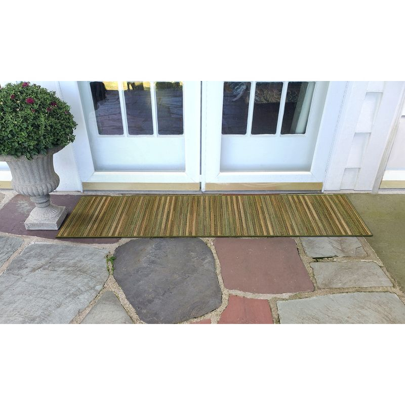 Liora Manne Marina Stripes Indoor/Outdoor Rug Green 1'11" x 7'6"