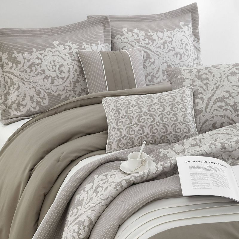 Nanshing 7pc California King Margret Comforter Set Gray