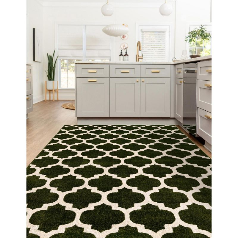 Unique Loom Trellis Collection Area Rug - Philadelphia (5' 1" x 8' Rectangle Dark Green/Beige)