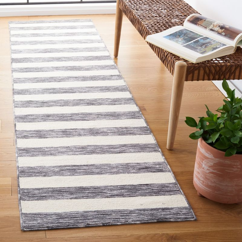 Easy Care ECR115 Power Loomed Machine Washable Indoor Runner - Dark Grey/Ivory - 2'3"x6' - Safavieh
