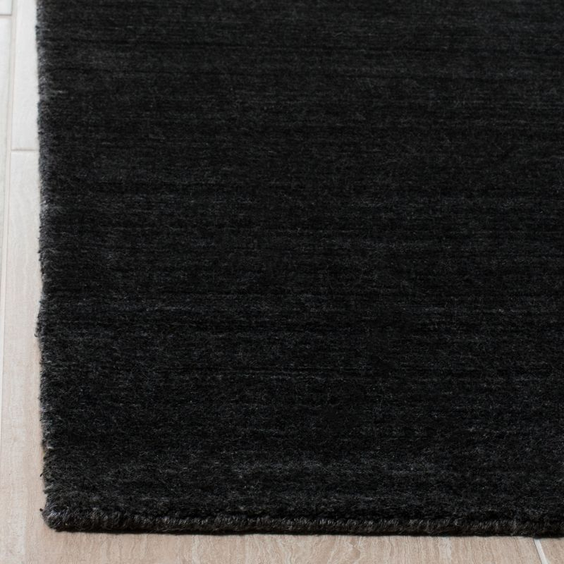 Mirage MIR550 Hand Loomed Indoor Accent Rug - Anthracite - 3'x5' - Safavieh