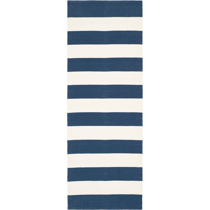 Montauk MTK712 Hand Woven Indoor Runner Rug - Navy/Ivory - 2'3"x11'7" - Safavieh