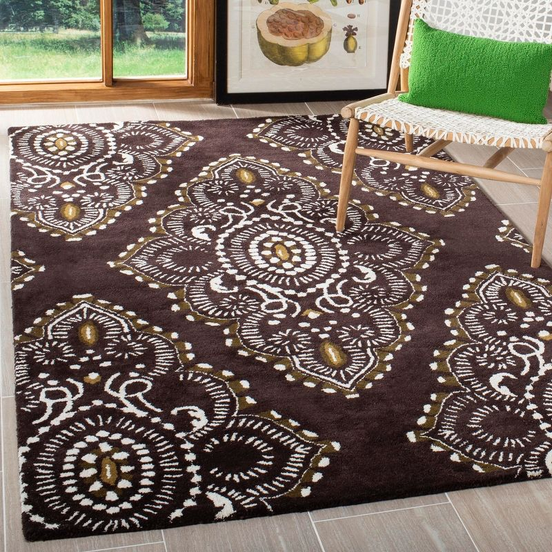 Wyndham WYD372 Hand Tufted Indoor Area Rug - Brown/Ivory - 5'x8' - Safavieh.