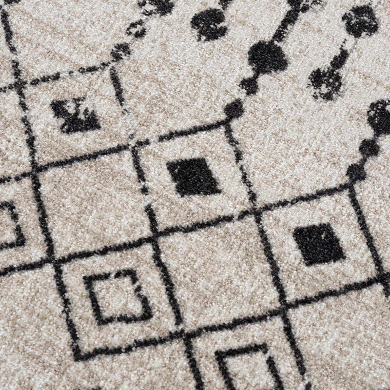 Hauteloom Round Area Rug   Black