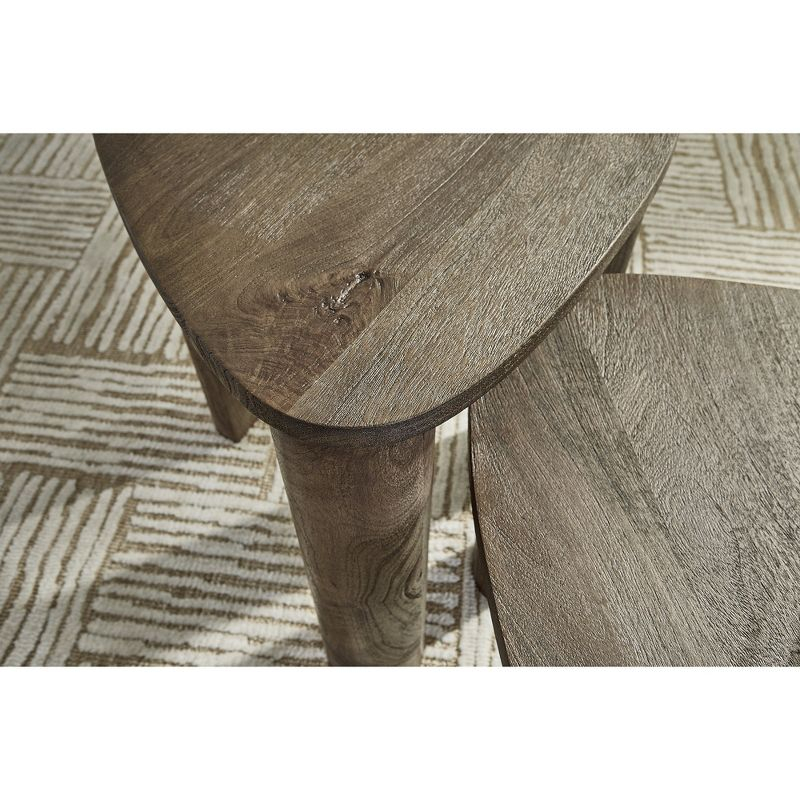 Signature Design by Ashley Reidport Accent Coffee Table (Set of 2), Grayish Brown