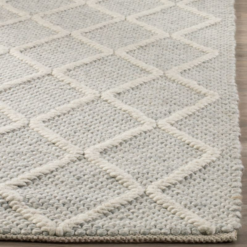 Natura NAT310 Hand Woven Area Rug - Silver/Ivory - 4'x4' - Safavieh.