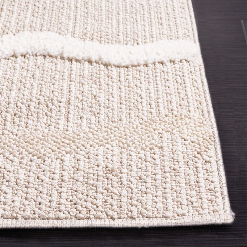 Trends TRD112 Power Loomed Indoor Area Rug - Beige/Ivory - 6'7"x6'7" - Safavieh
