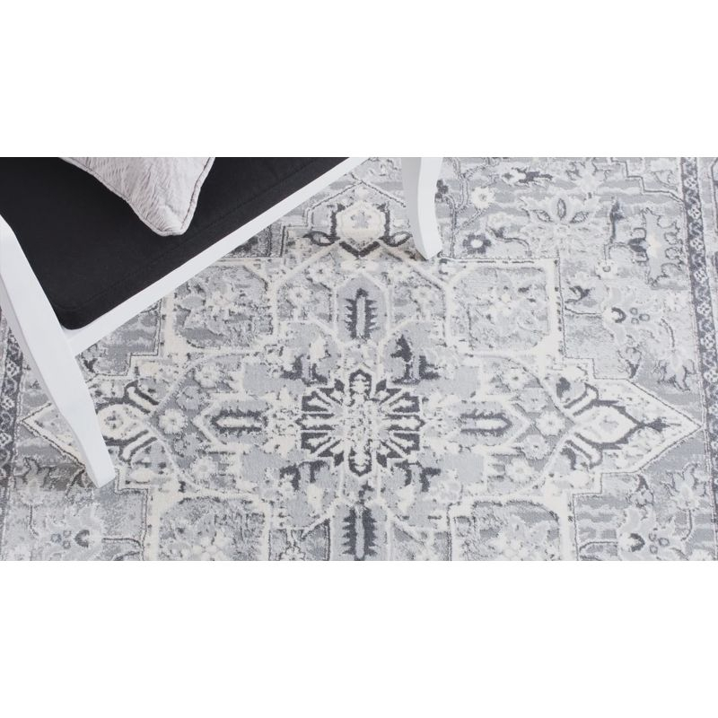 Alhambra ALH610 Power Loomed Area Rug - Cream/Grey - 4' X 6' - Safavieh.