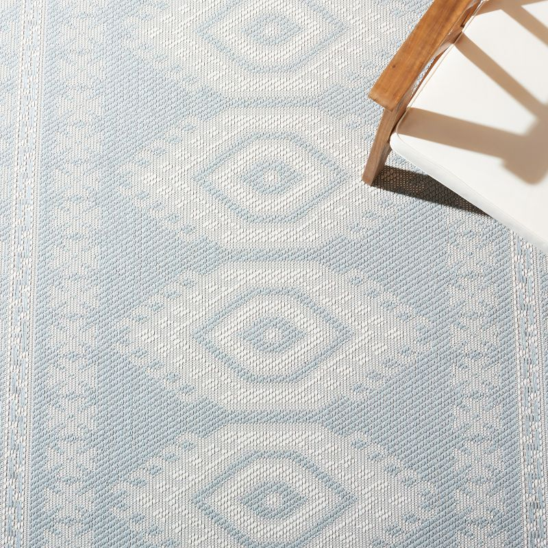 Martha Stewart Indoor Outdoor MSRO327 Power Loomed Area Rug - Aqua/Blue Ivory - 4'5"x6'5" - Safavieh.