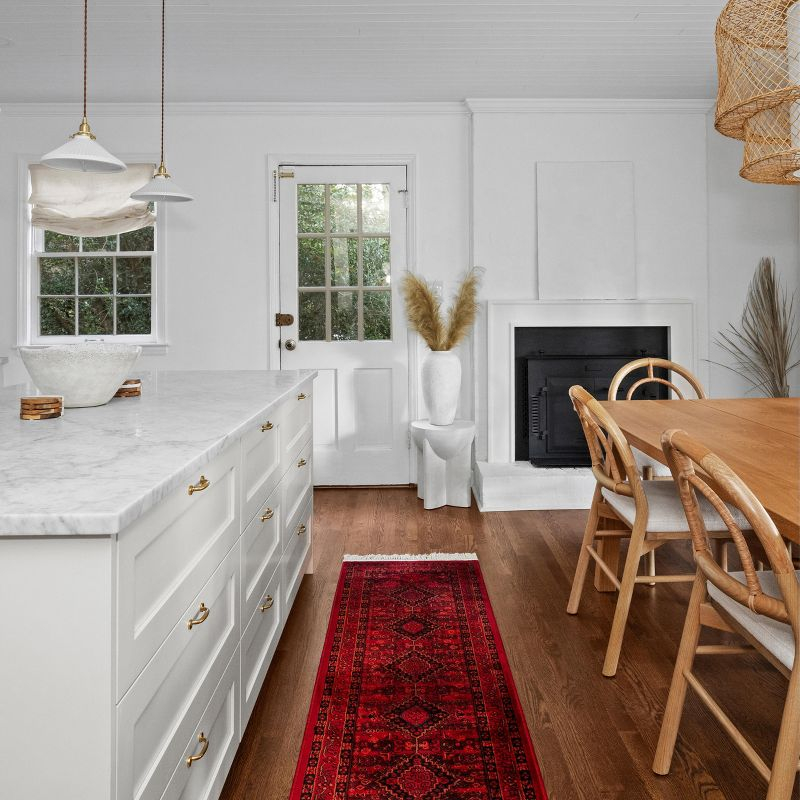 Unique Loom Tekke Collection Area Rug - Sheibani (2'  x 8' Runner Red/Black)