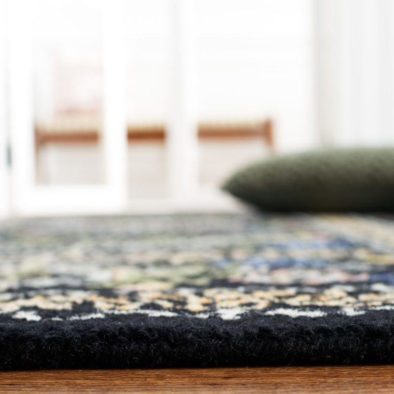 Micro-Loop MLP522 Hand Tufted Runner Rug - Black/Green - 2'3"x9' - Safavieh.