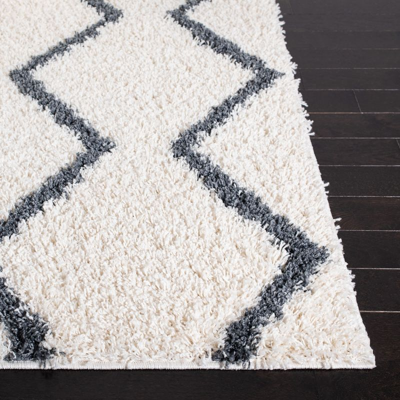 Venus Shag VNS680 Power Loomed Area Rug - Ivory/Dark Grey - 5'3"x7'6" - Safavieh.