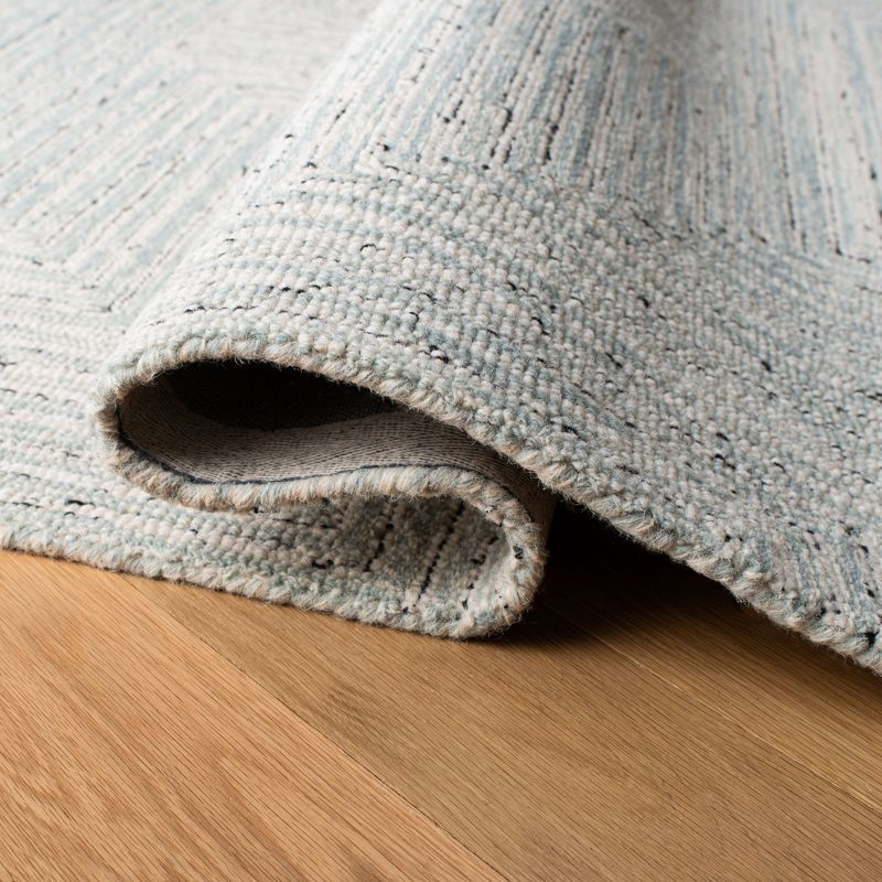 Micro-Loop MLP176 Hand Tufted Area Rug - Light Grey/Ivory - 5'x5' - Safavieh.