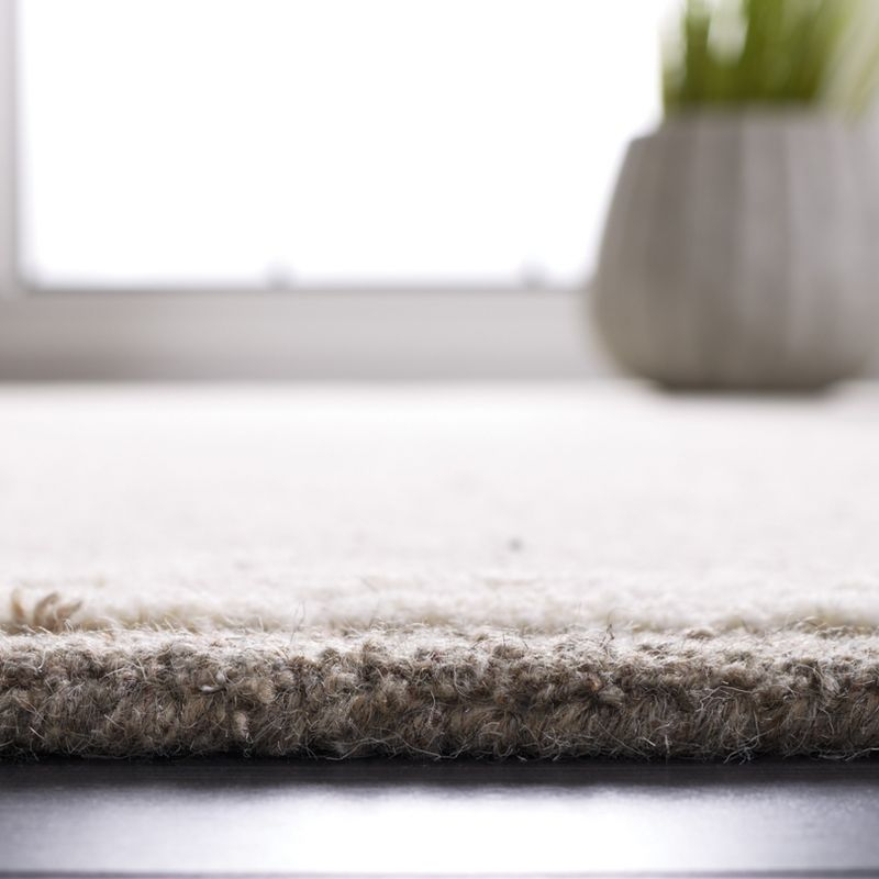 Abstract ABT575 Handmade Indoor Accent Rug - Beige/Ivory - 3'x5' - Safavieh