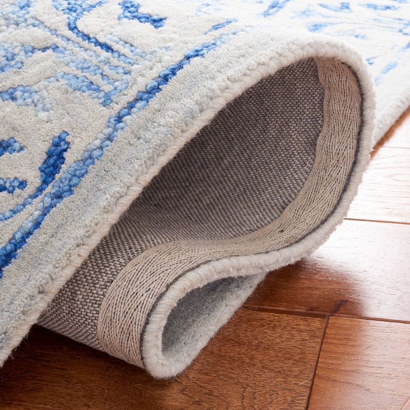 Metro MET255 Hand Tufted Area Rug - Blue/Beige - 6'x6' - Safavieh..