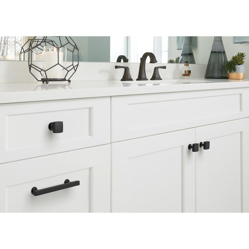 Amerock Everett 5-1/16 inch (128mm) Center-to-Center Matte Black Cabinet Pull