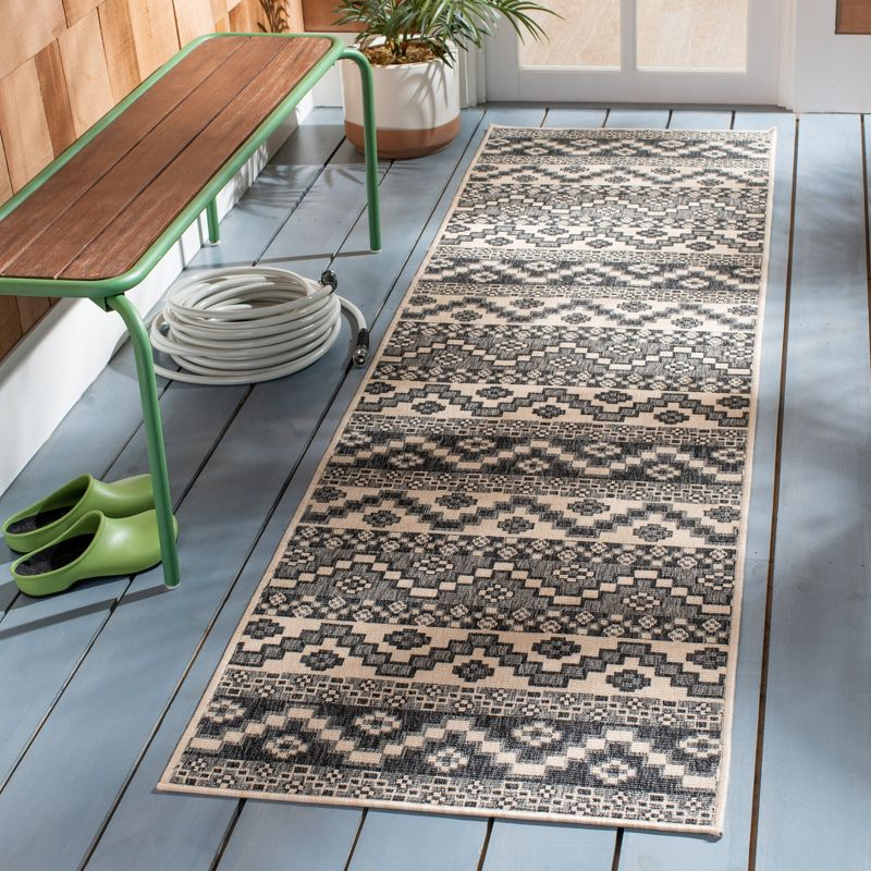 Veranda VER095 Power Loomed Indoor/Outdoor Runner Rug - Grey/Beige - 2'3"x14' - Safavieh.