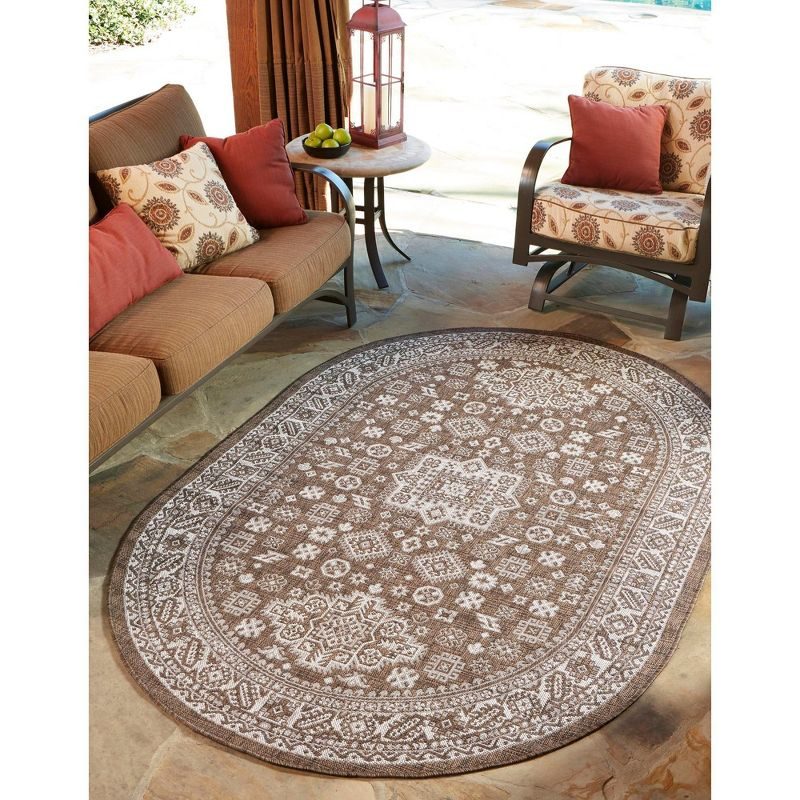 Unique Loom 7' 10 x 10' 0 Oval Indoor/Outdoor Aztec Brown Area Rug